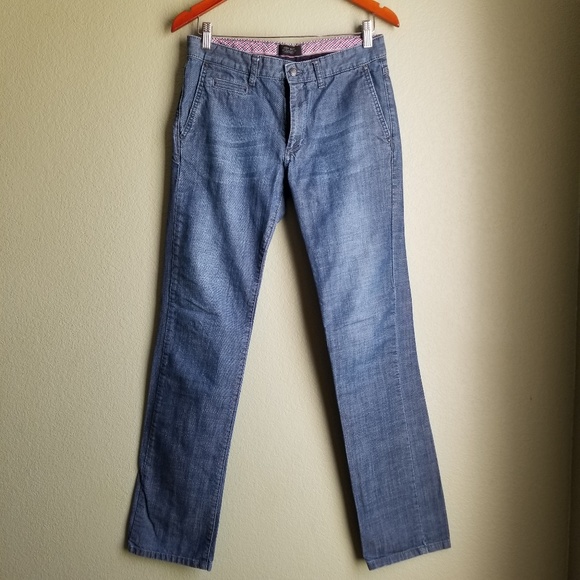 zara jeans back pocket design